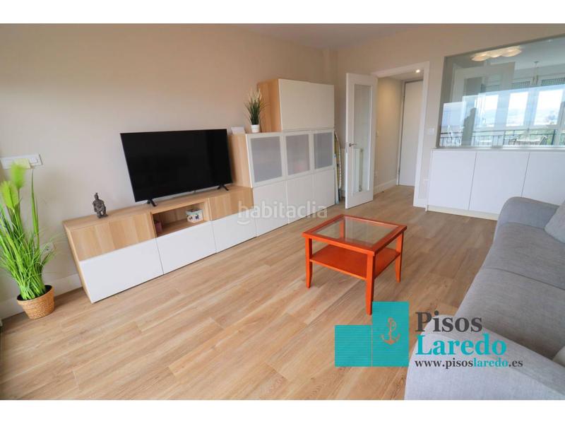 Foto 3e5f774e-80eb-4e0f-80fc-9f87ee26e0b8. Location appartement dans el puntal 13 dans Centro Laredo