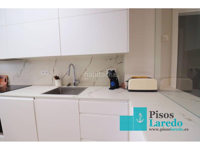 Foto 786681bf-e2ff-407d-ae6b-4512914140b4. Location appartement dans el puntal 13 dans Centro Laredo