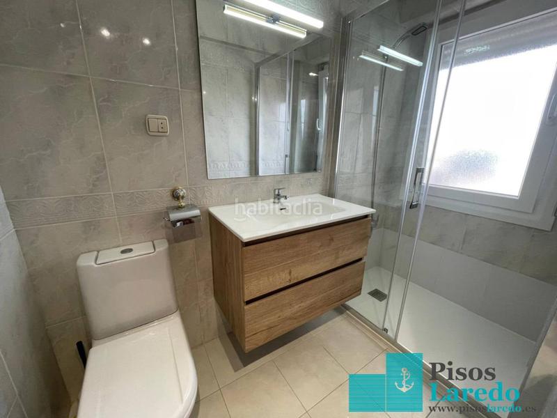 Foto 61e7d662-4a6c-4bbb-9bbb-b6ad77dfe8d7. Rent flat with heating in El Puntal Laredo