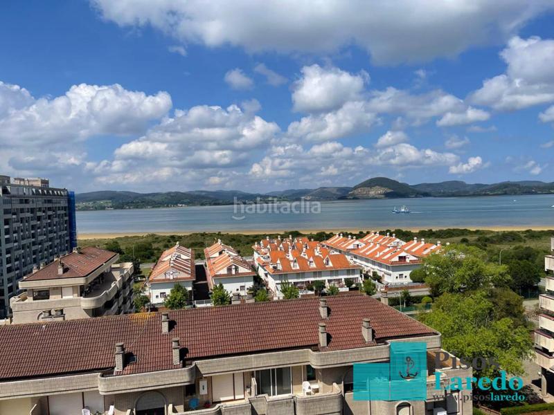 Foto f8cf0344-cd08-48e3-a920-8d89692c703a. Rent flat with heating in El Puntal Laredo
