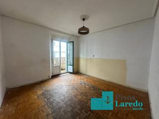 Appartement  Rentería reyes. Amplio piso a reformar en santoña!!!