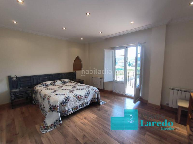 Foto c58b82ba-7d8c-470d-93bd-896e9fb55b32. Chalet mit heizung parking in Bárcena de Cicero