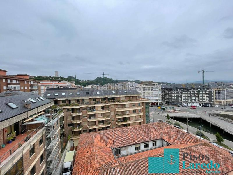 Foto 51b7f4db-779c-4349-91ee-3ebf8216ff50. Alquiler piso  en alquiler en Centro Laredo