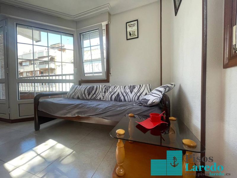 Foto 4f786b18-a569-4273-869f-fdef754b3f02. Rent flat in Centro Laredo