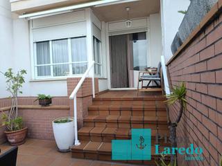Reihenhaus  Derechos humanos. Venta de chalet adosado en laredo
