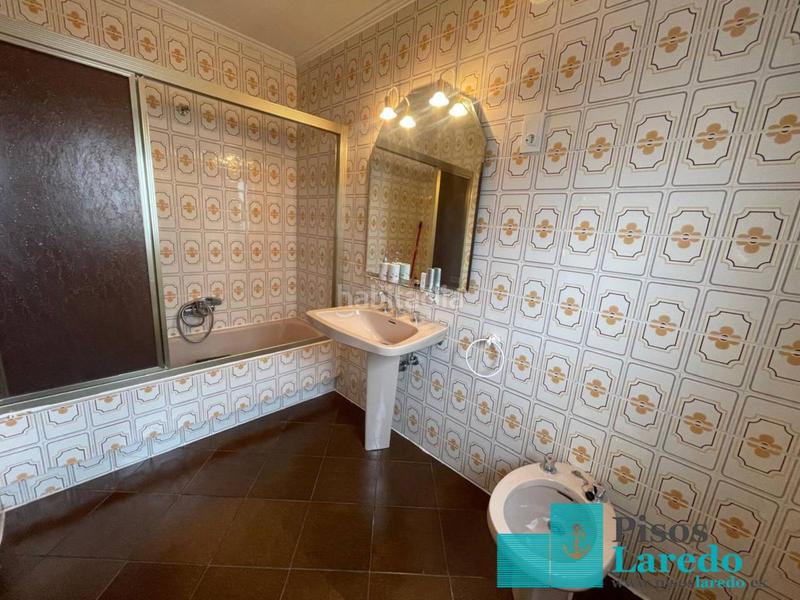 Foto 2c646846-4e60-4bfa-a049-ccc672b249c9. Alquiler piso exclusivo piso de alquiler para la temporada de invierno en Laredo