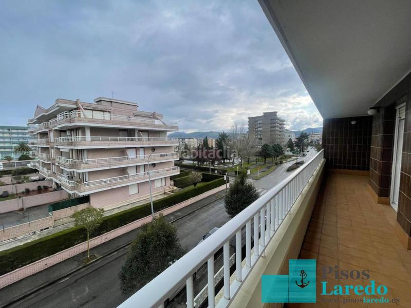 Foto 48ef389d-ef47-4c67-a129-8618c3e098fd. Alquiler piso exclusivo piso de alquiler para la temporada de invierno en Laredo