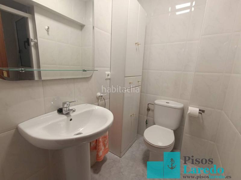 Foto 6ff98917-f950-4a0e-a1d5-857cc8170074. Location appartement avec chauffage parking dans Zona Playa Laredo