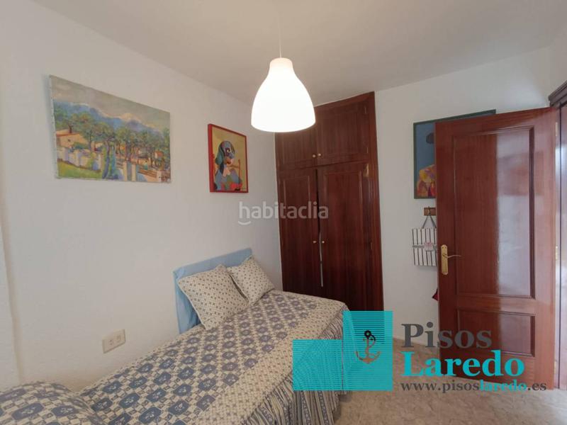 Foto bfd0199a-10ec-4822-ac25-fd02b195b77c. Rent flat with heating parking pool in Zona Playa Laredo
