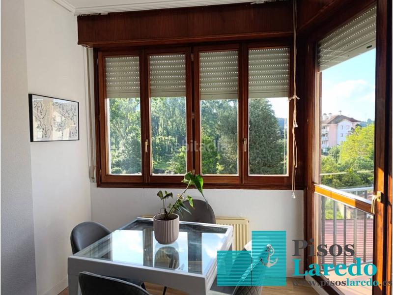 Foto ed4d1b00-29fa-4f17-acea-b12d04865957. Alquiler piso  en alquiler temporada de invierno en Ampuero