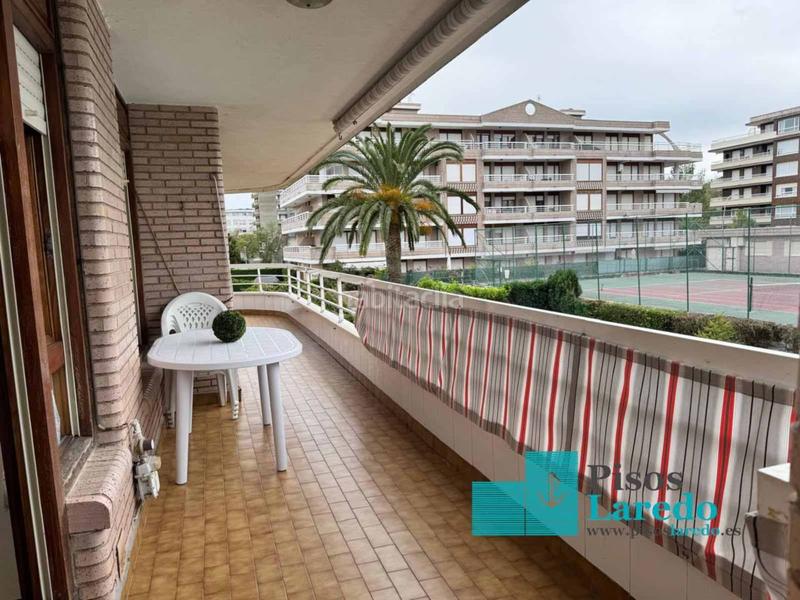 Foto f401058a-bf58-4b49-ac45-6d74729345dc. Pis a enrique mowinckel 36 a Zona Playa Laredo