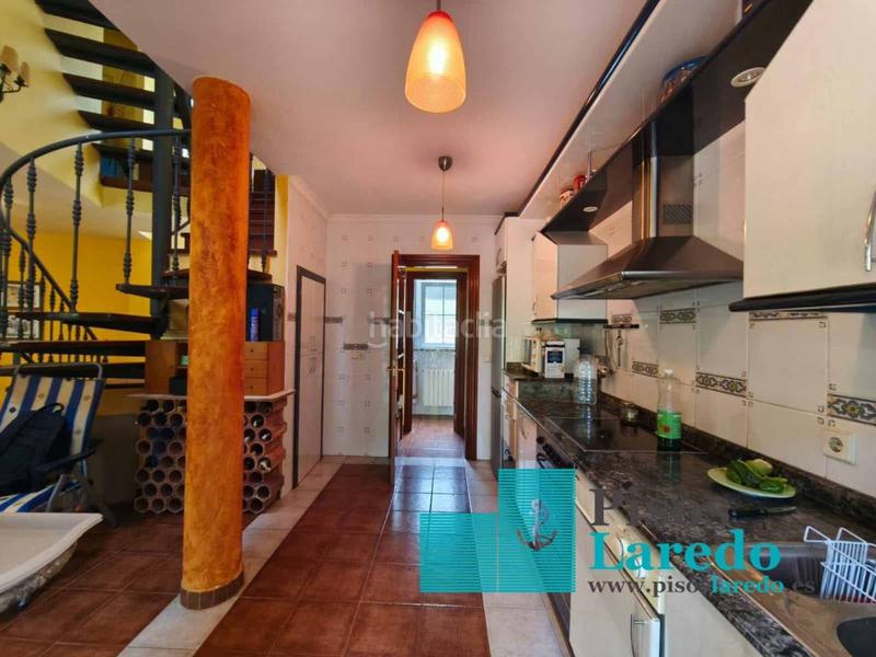 Foto 0349eca9-dfbd-4a2c-a9f0-8c71db827a51. Maison avec chauffage parking dans Voto