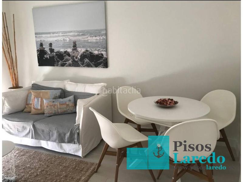 Foto a5f7d051-f4e9-4def-a196-da990eda5171. Affitto appartamento in Zona Playa Laredo