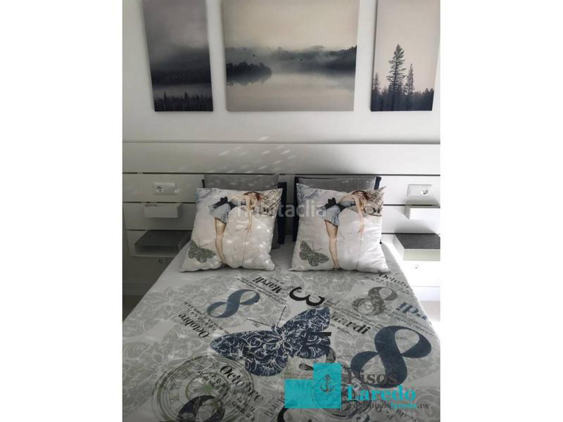 Foto 3af70db0-fb57-49b0-8e93-dbef646451a9. Location appartement dans Zona Playa Laredo