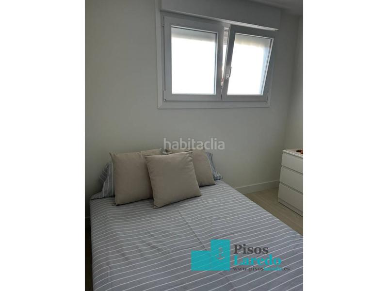 Foto 17f594cc-728a-4751-b1fb-36b0797da19f. Miete etagenwohnung in Zona Playa Laredo