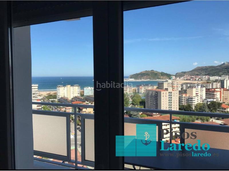 Foto 5686649b-f8dd-4b2a-94a7-def59db8bade. Miete etagenwohnung in Zona Playa Laredo