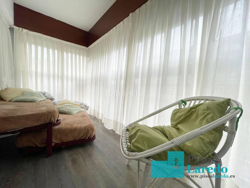 Foto 2d4bdfc1-5fe5-40ca-8429-cf3df790dded. Rent flat in francia 1 in Carlos V Laredo