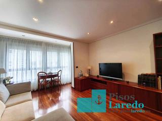 Pis  Marqus de valdecilla. Piso de tres habitaciones en el centro de laredo!!!