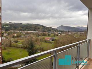 Location Appartement  Calle república de colombia 20. Alquiler en laredo para la temporada de invierno