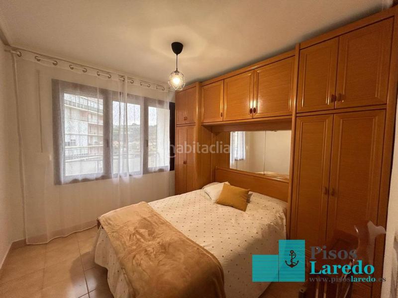 Foto e08ef150-9023-4a63-96e0-4f2ccff4792b. Rent flat in calle república de colombia 20 in Zona Playa Laredo