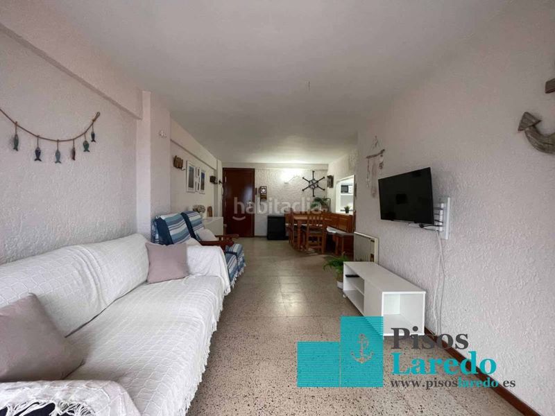 Foto e9a79fa0-efee-44ae-b218-8bab23625492. Pis a calle república del perú 1 a El Puntal Laredo