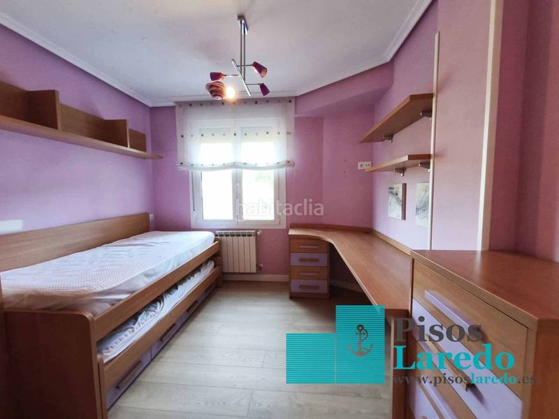 Foto ea174a15-6fac-457e-bf02-2d8f6ac6bba4. Pis a calle quinta 1 a Colindres