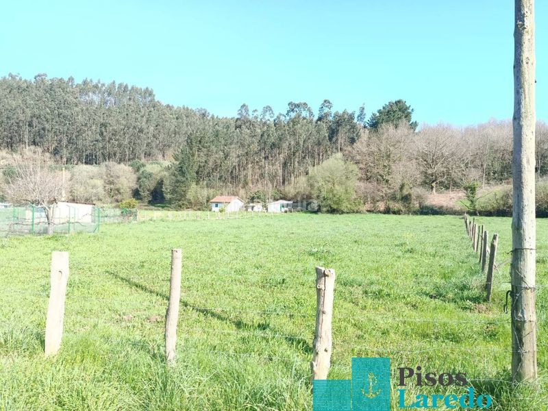 Foto 9dc30ef3-0072-4660-849d-c24a9376e877. Finca rústica a calle bernales 1 a Ampuero