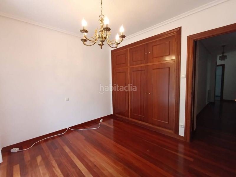 Foto 24982de3-2662-4b4a-afac-bed96acb2a23. Casa amb calefacció aparcament a Limpias