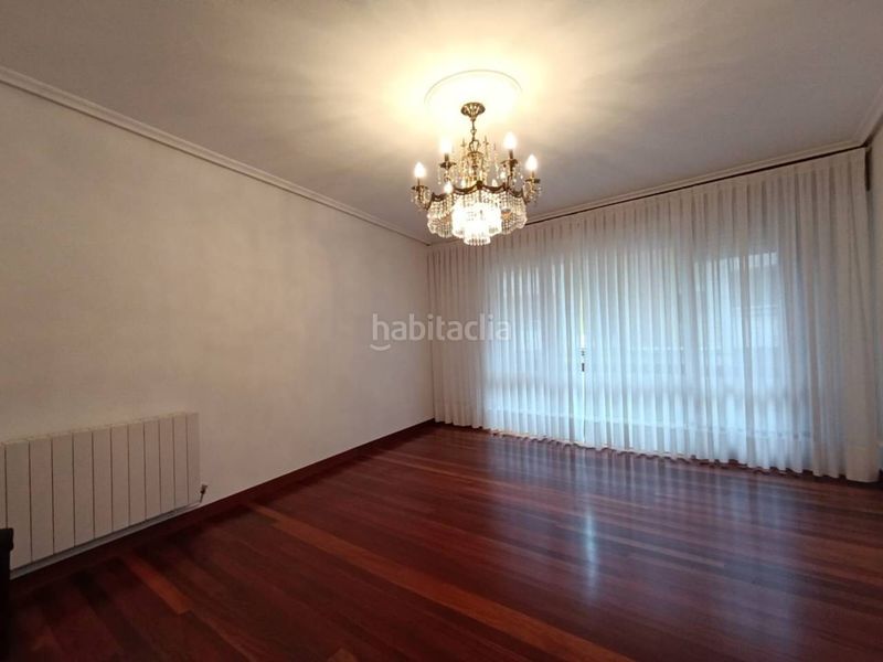 Foto 337921d2-17a0-4486-a0bf-a74a8f899bcb. Casa amb calefacció aparcament a Limpias