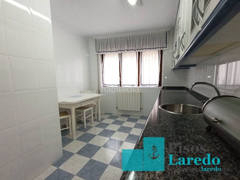 Foto 4358d70c-d78e-4528-ad19-d2845bb47f0a. Casa amb calefacció aparcament a Limpias