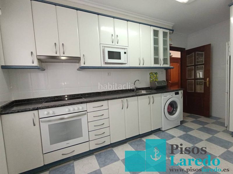 Foto 9ae3abca-28fc-415a-ab28-716e16feb88e. Casa amb calefacció aparcament a Limpias