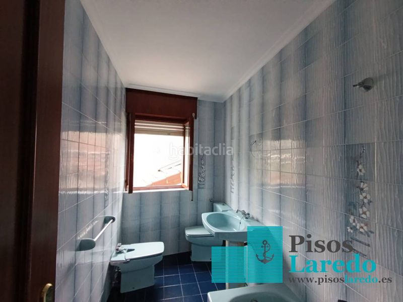 Foto 9b5300ea-fa01-4a12-9655-1aff3ae48544. Casa amb calefacció aparcament a Limpias