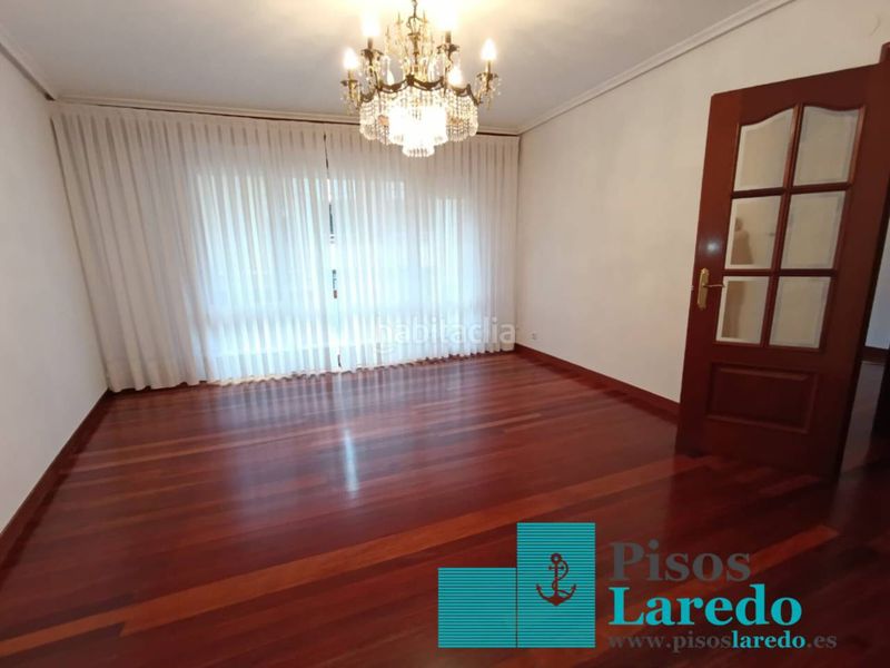 Foto 9be50f88-1994-4f7b-84ac-79a778f7846a. Casa amb calefacció aparcament a Limpias