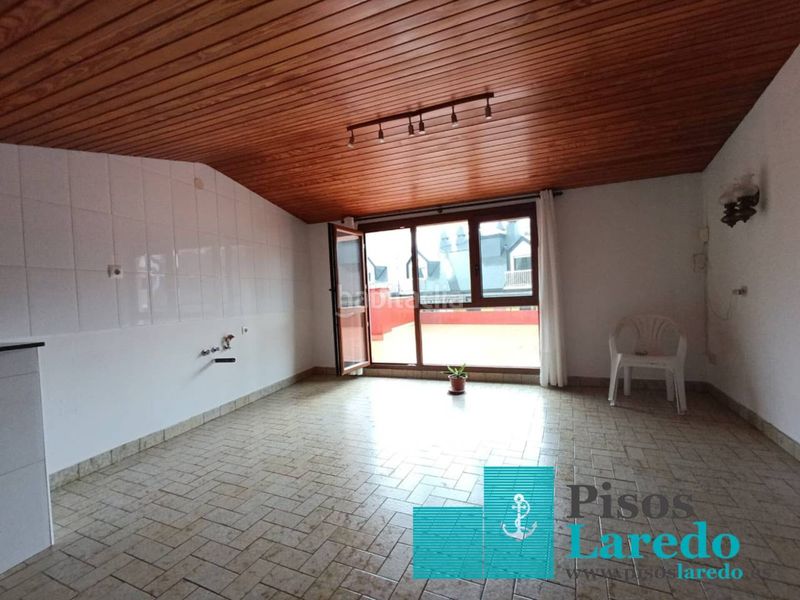 Foto c906e162-a71f-4321-900e-9347efd3aa3d. Casa amb calefacció aparcament a Limpias