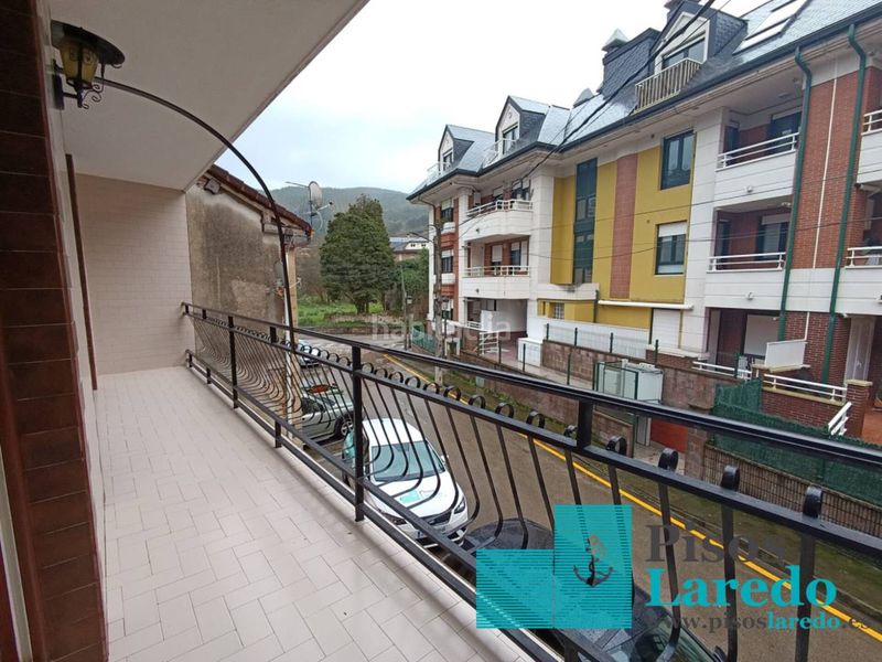 Foto f71fb7b1-b3d8-4c9b-a30a-cc21f0f2f961. Casa amb calefacció aparcament a Limpias