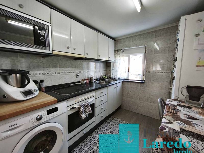 Foto 12e5a774-d32c-437b-93be-529eb538aa5f. Casa amb calefacció aparcament a Rasines