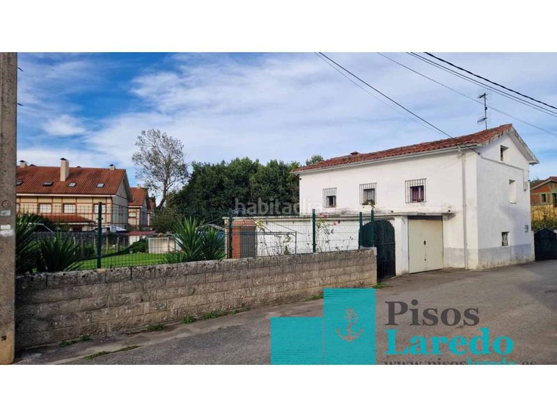 Foto b9c8fc83-094e-4ea2-a4da-0540c7254939. Casa amb calefacció aparcament a Rasines