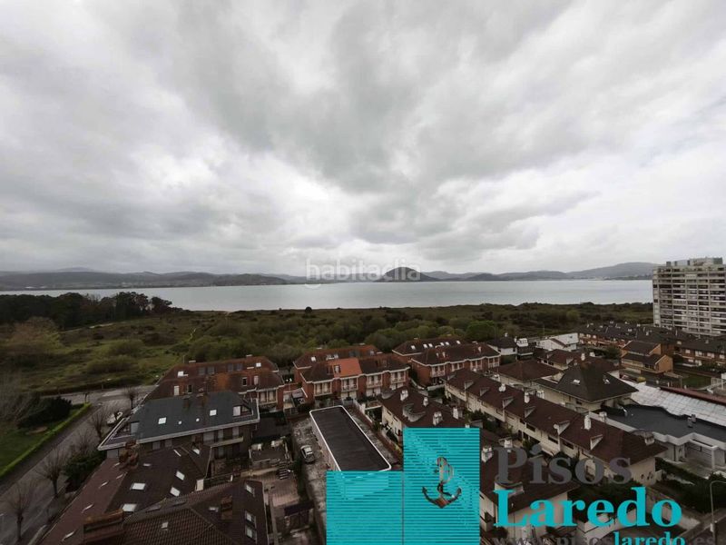 Foto 51c53309-93e5-45e7-9dcf-a7880bdd9fc2. Pis amb calefacció aparcament a El Puntal Laredo