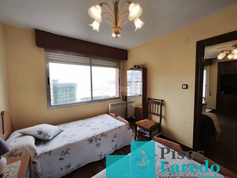 Foto 9364270e-ee5d-4f99-ab4a-16ac46cce669. Pis amb calefacció aparcament a El Puntal Laredo