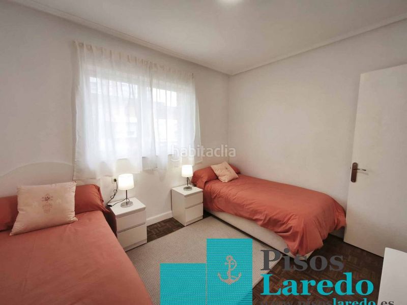 Foto 3d42d0ee-e4db-4b1c-904f-020332233051. Pis amb aparcament a El Puntal Laredo