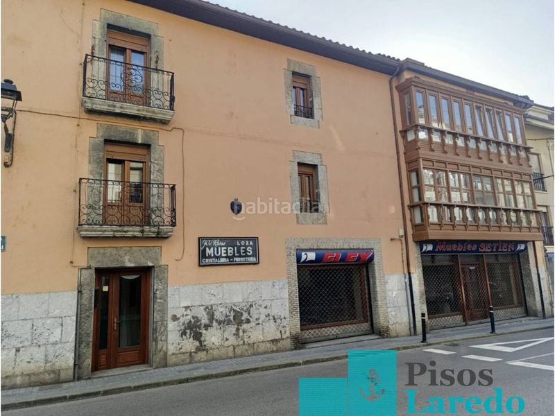Foto 4d34c374-a848-465d-a907-6767aa9ef4d1. Edificio en avenida federico somarriba 1 casa edificio completo en venta en Ampuero