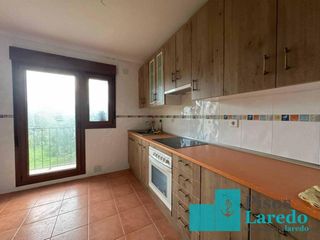 Pis  Calle badames. Vivienda a estrenar