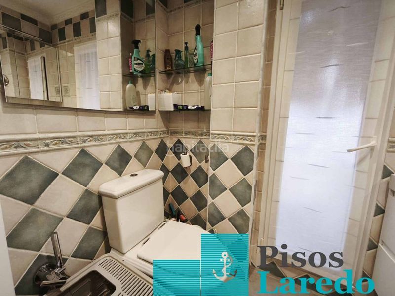 Foto 073b800b-1630-4559-9c2d-3ca379e033c1. Pis amb calefacció a Zona Playa Laredo