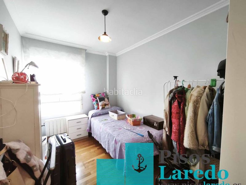 Foto 4577ea41-3436-4bc2-b533-e2029555eb2a. Pis amb calefacció a Zona Playa Laredo