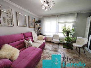 Etagenwohnung  Avenida derechos humanos. Piso listo para entrar a vivir !!!!