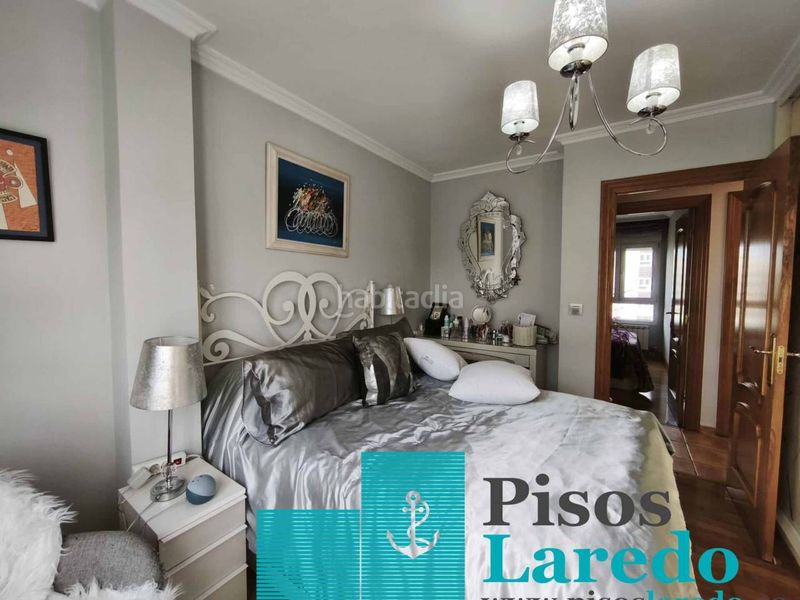 Foto 9f3a81a2-8699-47aa-95d1-820d3428e96b. Pis amb calefacció a Zona Playa Laredo