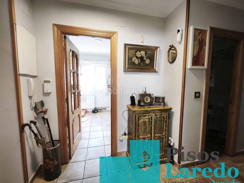 Foto c756b6eb-0d60-41d2-88da-e51ee09031ff. Pis amb calefacció a Zona Playa Laredo