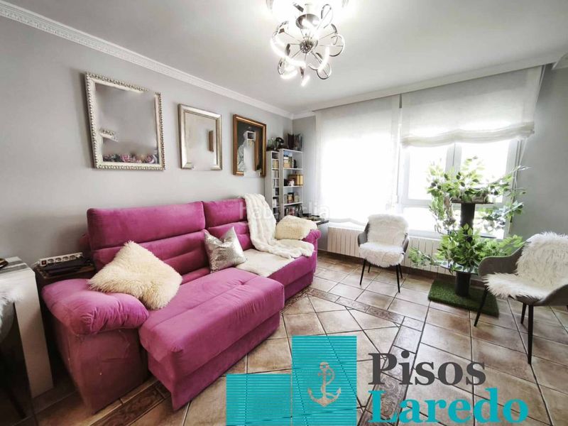 Foto fa627515-78ea-4474-824d-7ee111100551. Pis amb calefacció a Zona Playa Laredo