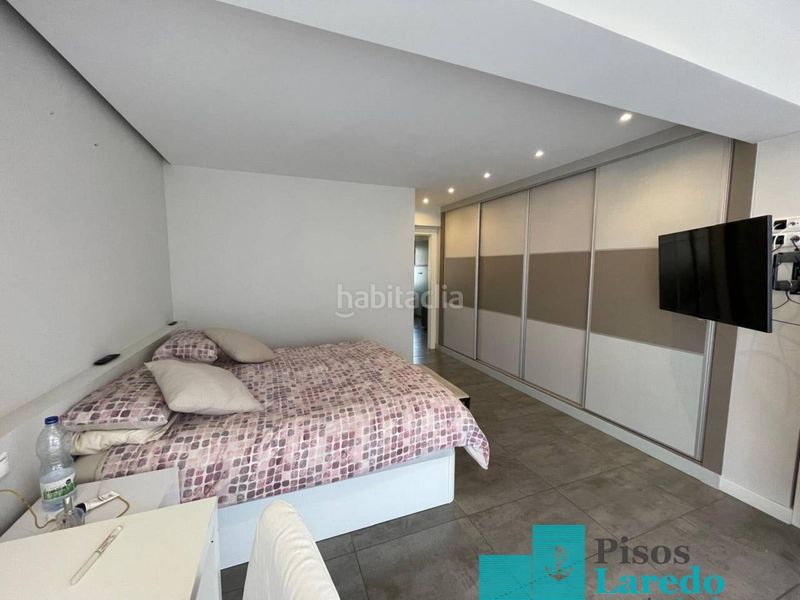 Foto 318b7dbd-ea22-4540-a8c5-40c703fcdc2a. Pis amb calefacció aparcament a Centro Laredo