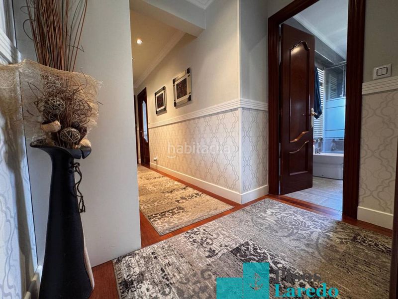 Foto f057cedd-9acc-4844-a483-d162f720031f. Pis amb calefacció aparcament piscina a Carlos V Laredo